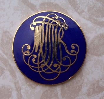 Messier club pin